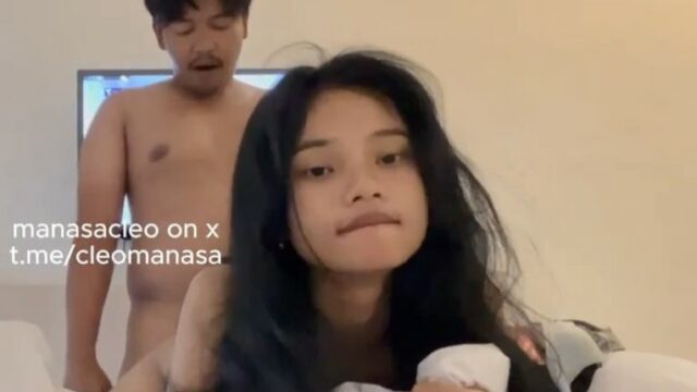 Adik Mungil Check-in Sama Pacar Mahasiswa